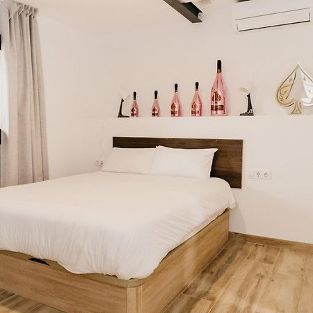Apartamento Camins Del Priorat Ermita Sant Pau El Masroig Habitación foto
